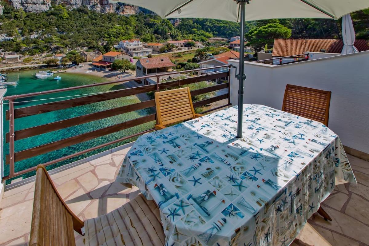 Villa Mateljan Zastrazisce Bagian luar foto
