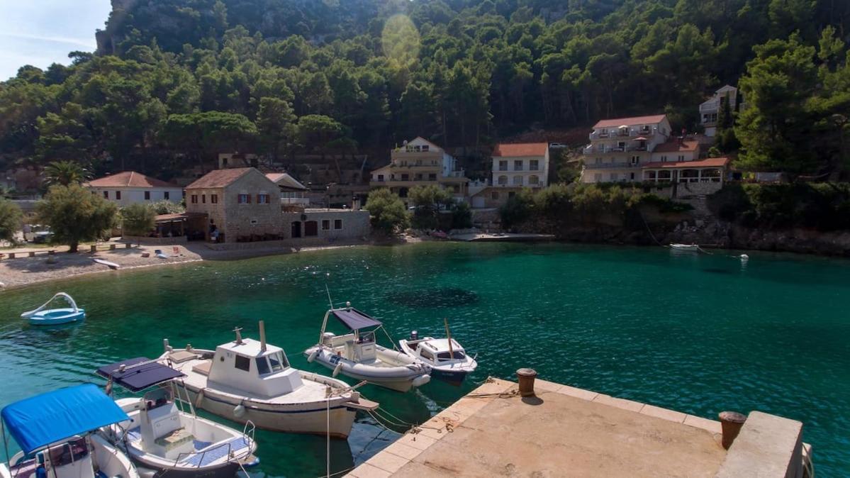Villa Mateljan Zastrazisce Bagian luar foto